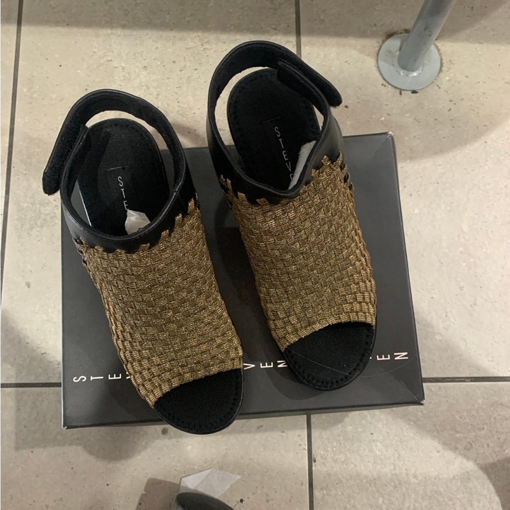 Steven by Steve Madden Shoes EEZME Woven Fabric Metallic Gold